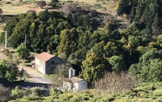 le gîte et la chapelle du Bez